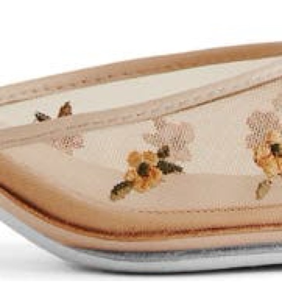 NWT! Reformation Wilda Pointed Toe Kitten Mule - Picture 4 of 10